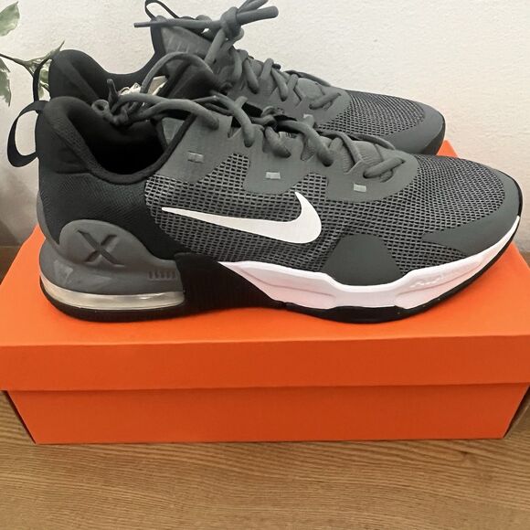 Mens Size 11 Nike Air Max Alpha Trainer 5 Smoke Grey Training DM0829 003 Gym main image 7